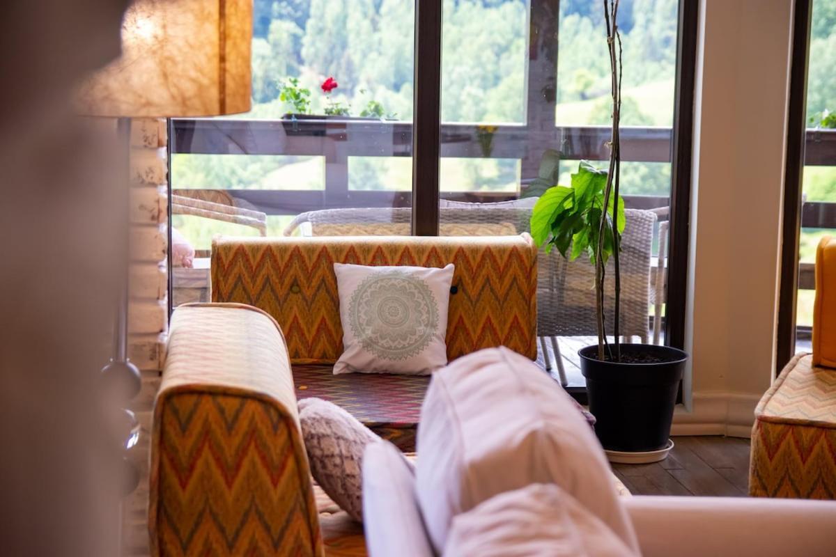 Akasha Retreat Pensión Peştera
